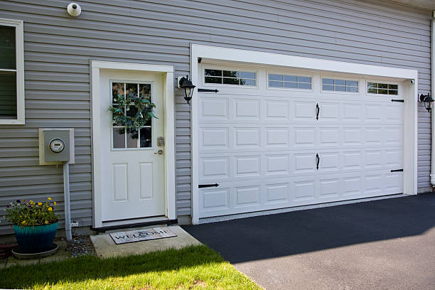 24/7 Emergency Garage Door Repair experts in Woodburn, VA